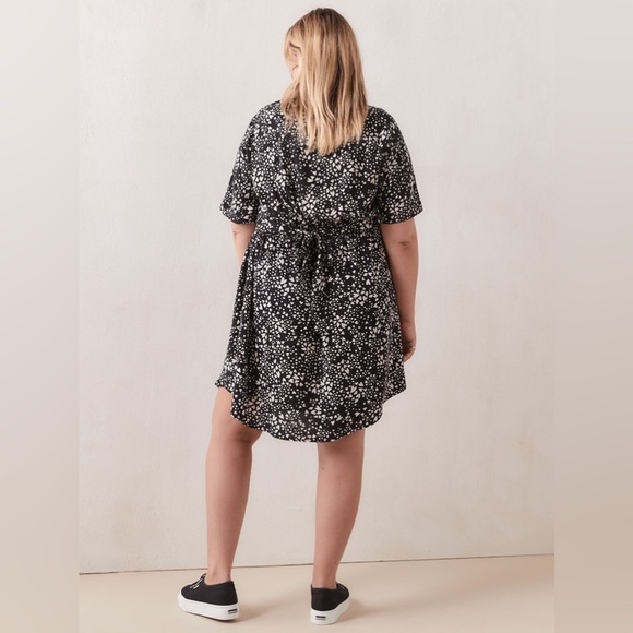 Pennington’s A-Line Printed Dress With Tied Waist - In Every Story Size 20 - Picture 2 of 13